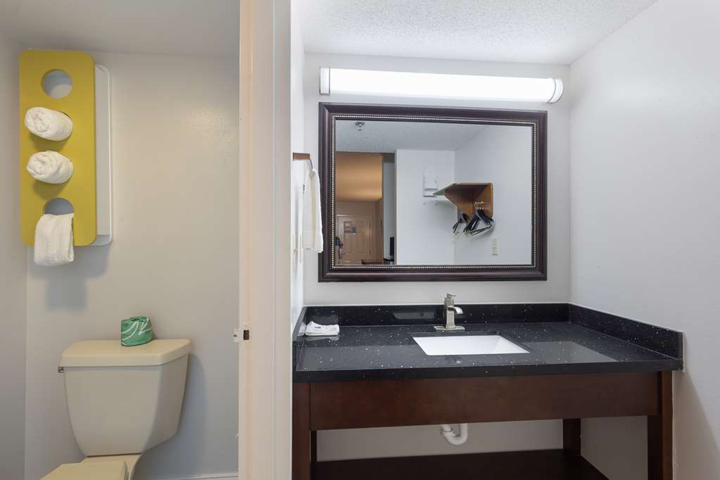 Motel 6 Albany GA - photo 23