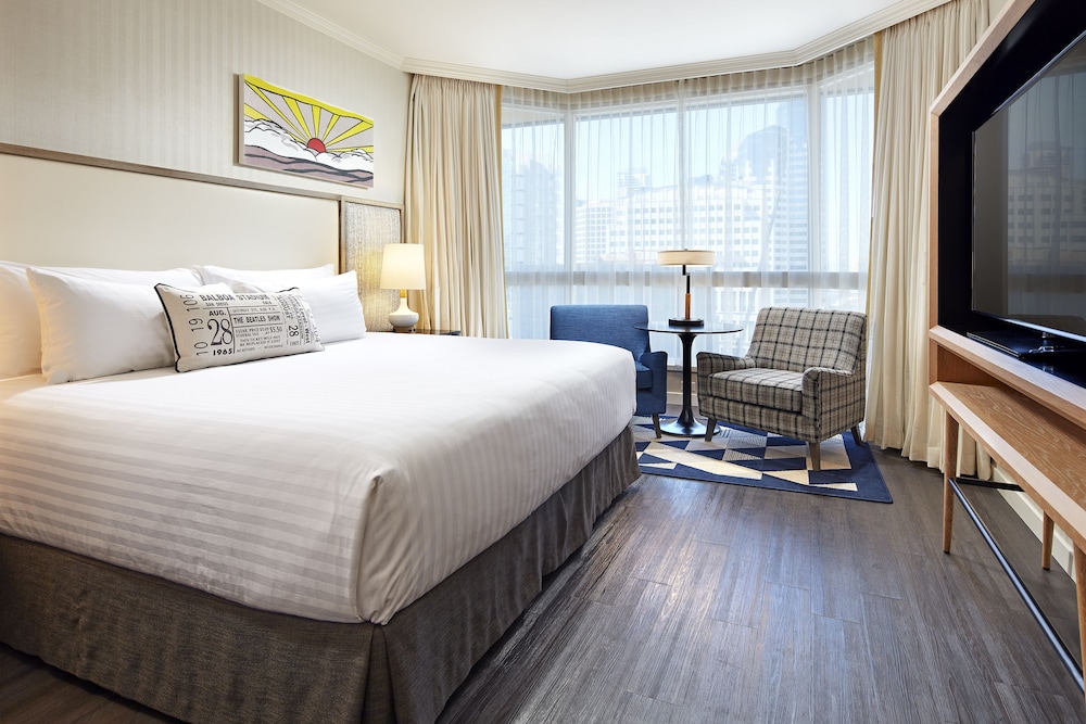 The Bristol Hotel San Diego - photo 17
