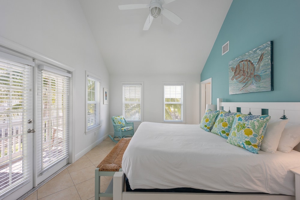 Coral Lagoon Resort Villas & Marina by KeysCaribbean - photo 11