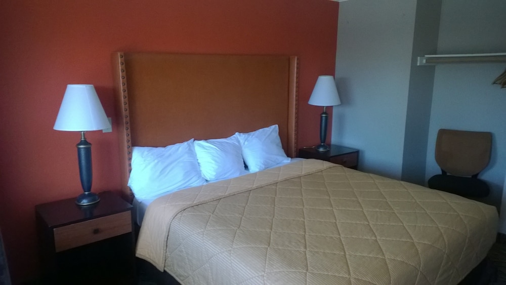 Banfield Value Inn - photo 8