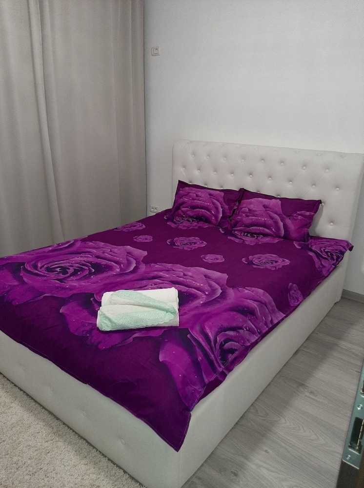 2 Bed aircon free Parking city Centre — Chiajna — photo 2