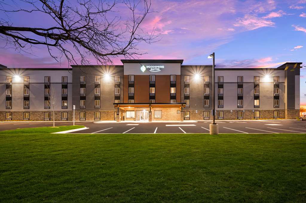 WoodSpring Suites Dearborn Detroit — Dearborn — photo 4