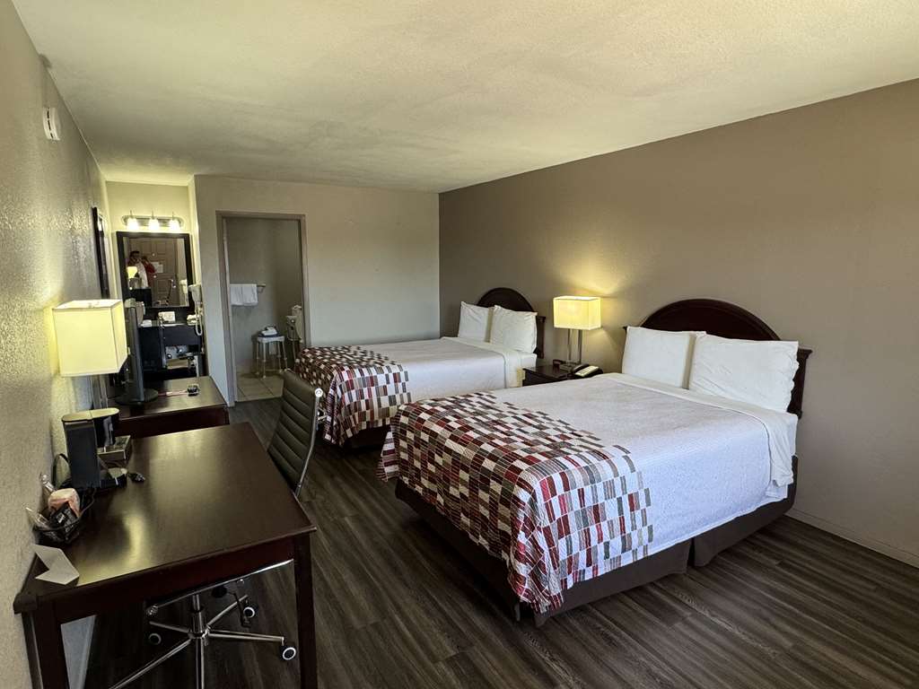 SureStay Hotel by Best Western Childress - photo 18