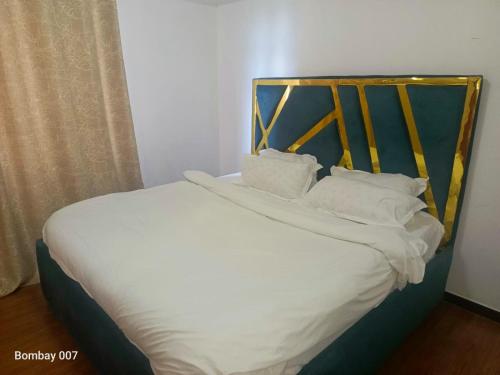 Modern Serenity Suites Apartments With Swimming Pool Modern Equipped Gym Private Parking Space Children Playing Ground Proximity To Major Shopping Malls And Unbeatable City Views