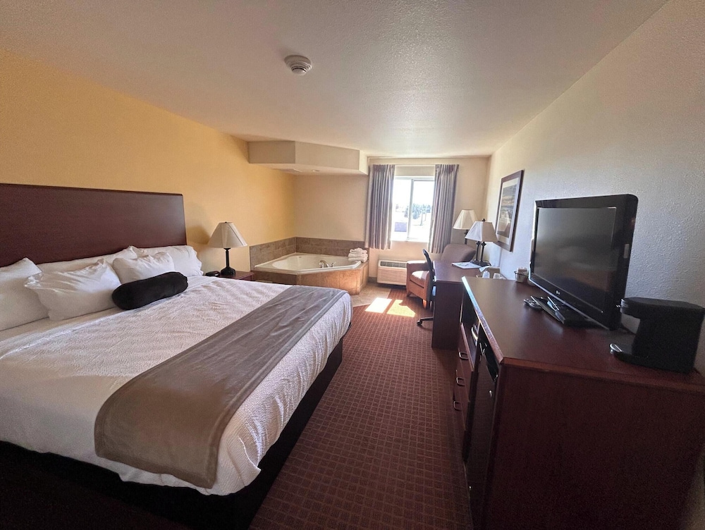 Park View Inn & Suites Hoisington - photo 20
