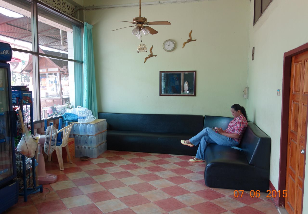 Queen in Surat Thani, Thailand