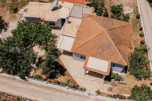 Theofania’s Home — Kiato — photo 2