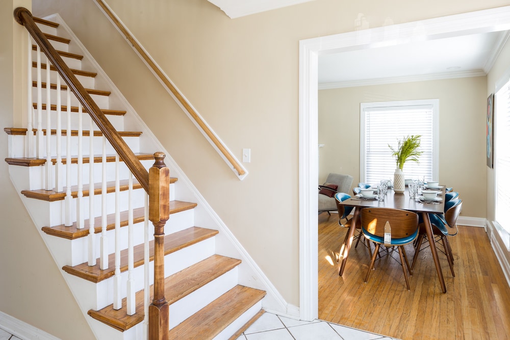 Spacious 6BR 2.5 Bath in Highlands - photo 22