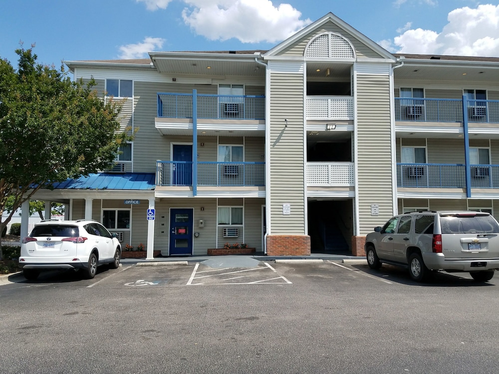 Studio 6 Extended Stay Fayetteville NC Fort Liberty Area - photo 21