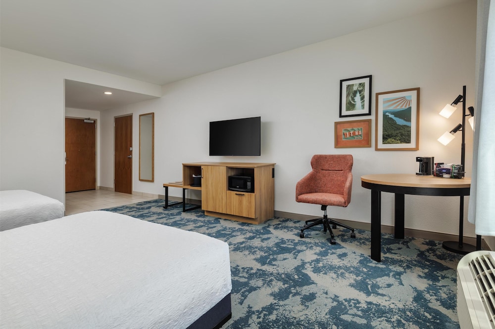 Hampton Inn Chattanooga West Lookout Mountain - photo 11