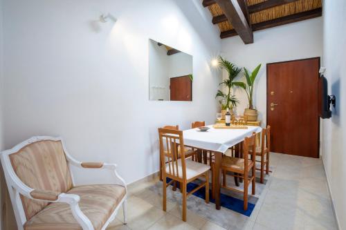 Penthouse with Terrace in historic centre — 4-Star Luxury Hotel in Cagliari, Italy