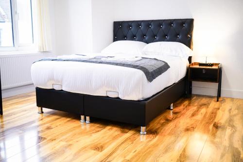 Centra Studios — 4-Star Luxury Hotel in London, United Kingdom