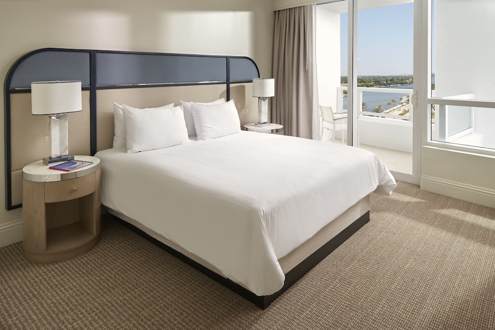 Fontainebleau Miami Beach - photo 8