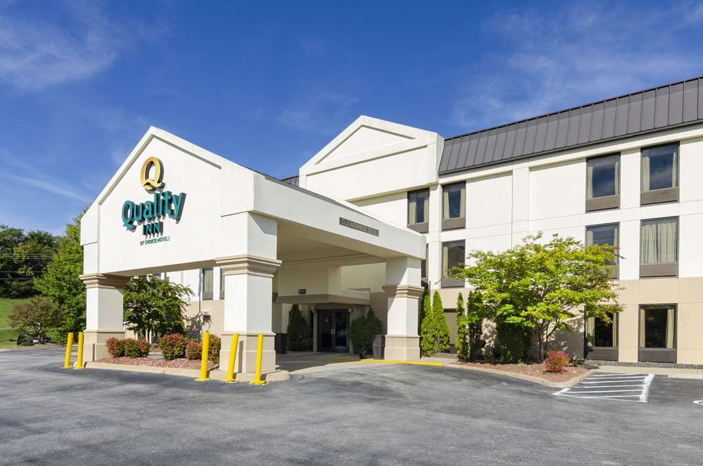 Quality Inn Danville University Area - photo 3