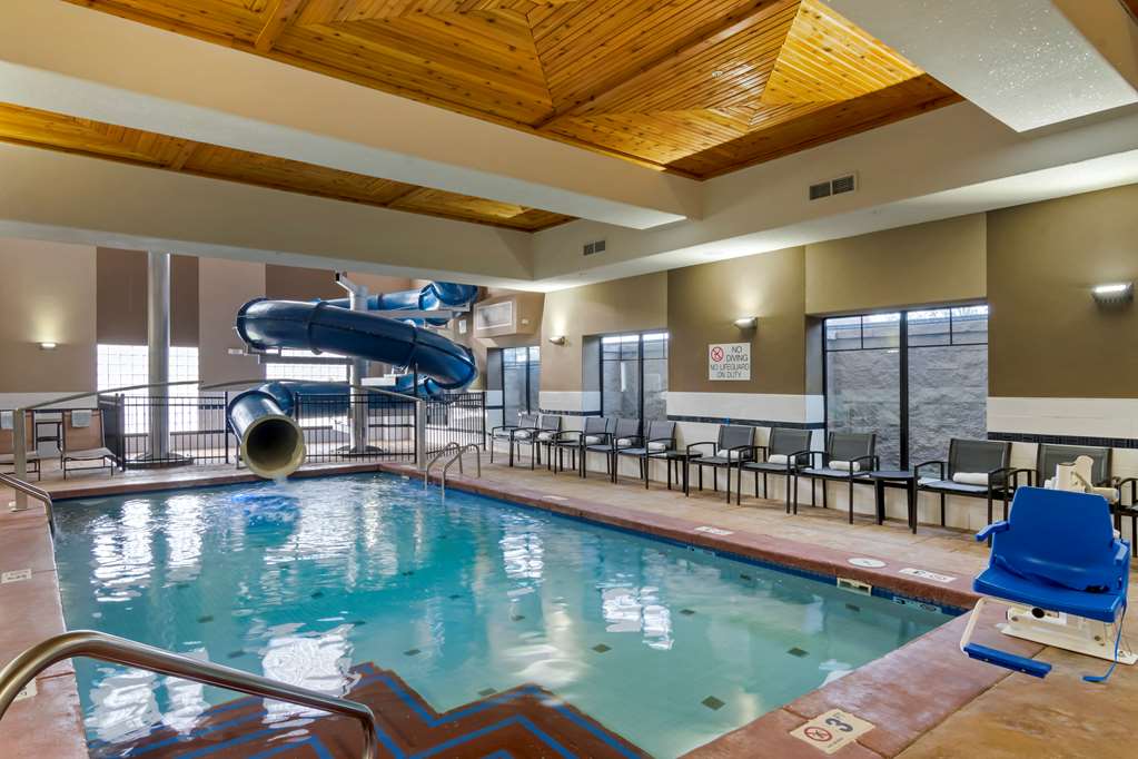 Best Western Premier Liberty Inn Suites - photo 6