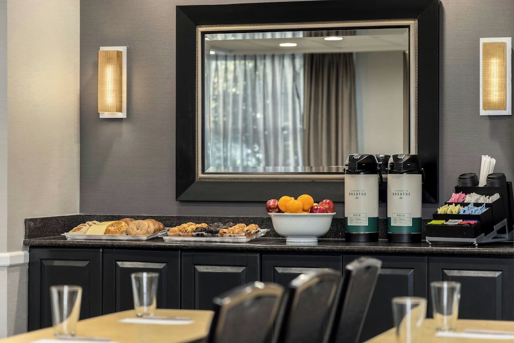 Residence Inn Marriott Chester - photo 27