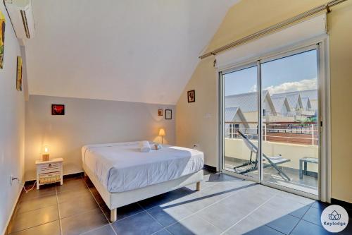T2 Cantebazi 3 Etoiles Plage de Saint Leu — hotel in Saint-Leu