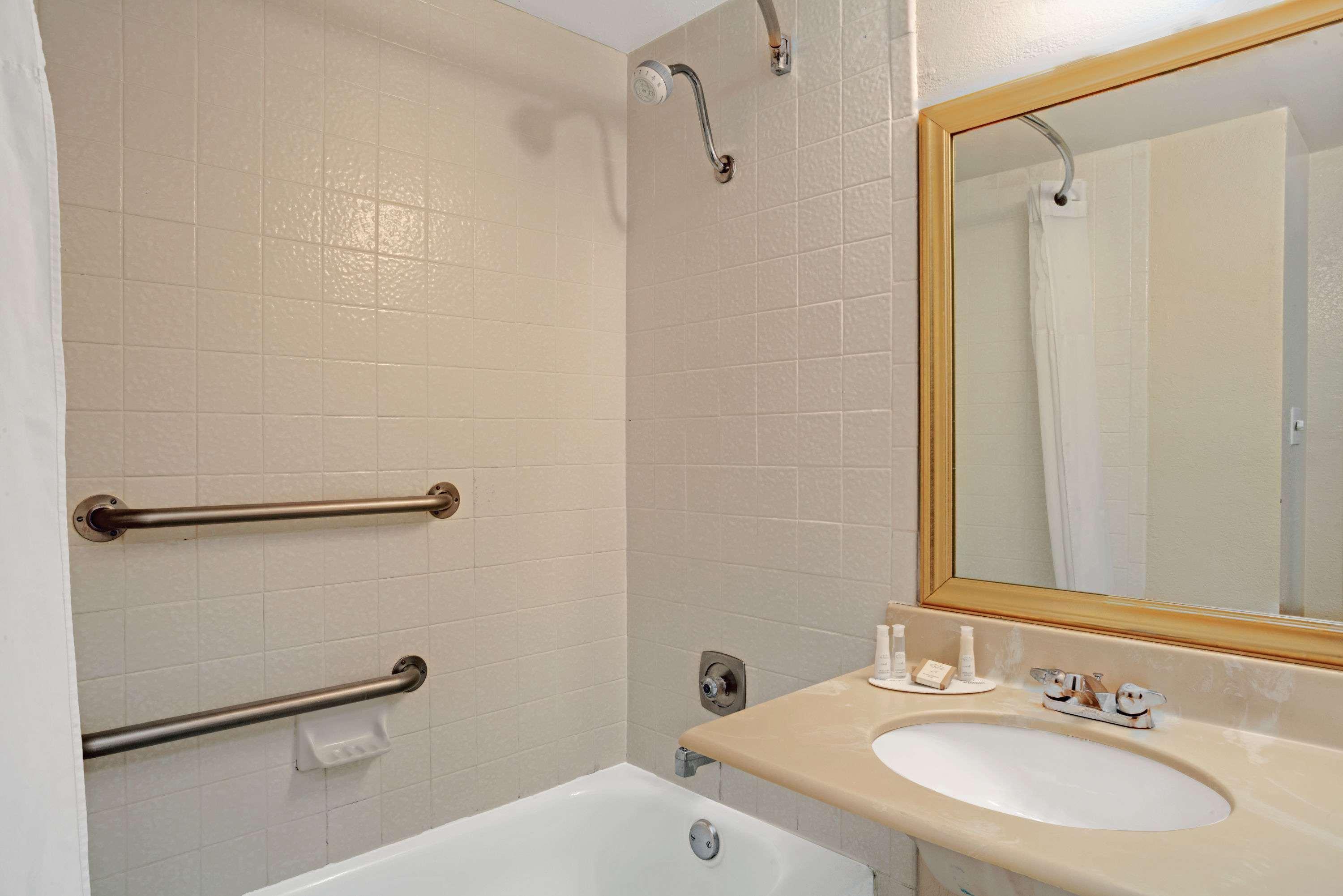 Baymont by Wyndham Reno - photo 18