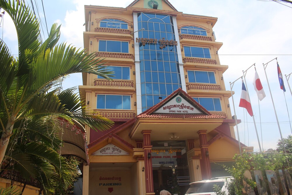 Spring Park Hotel in Battambang, Cambodia