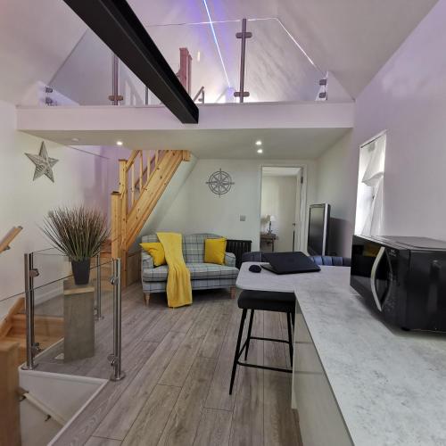 AnchorageWells Lodge Seaview Apartment — 4-Star Luxury Hotel in Wells-Next-The-Sea, United Kingdom