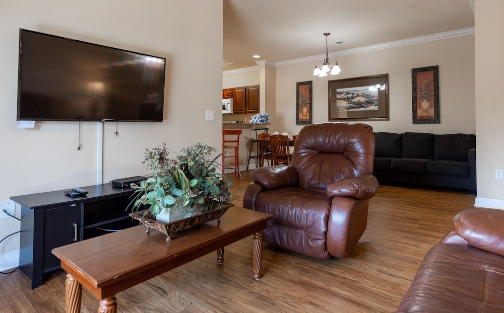 1301tt Unit 9408 Tuscana Resort 3 Bedroom Condo by RedAwning - photo 8