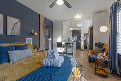 Modern National City Studio — hotel in National City