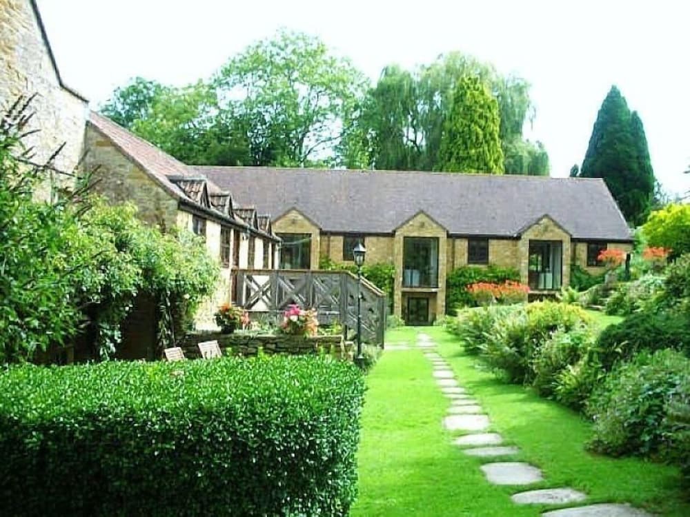 Little Norton Mill — 4-Star Luxury Hotel in Stoke-Sub-Hamdon, United Kingdom