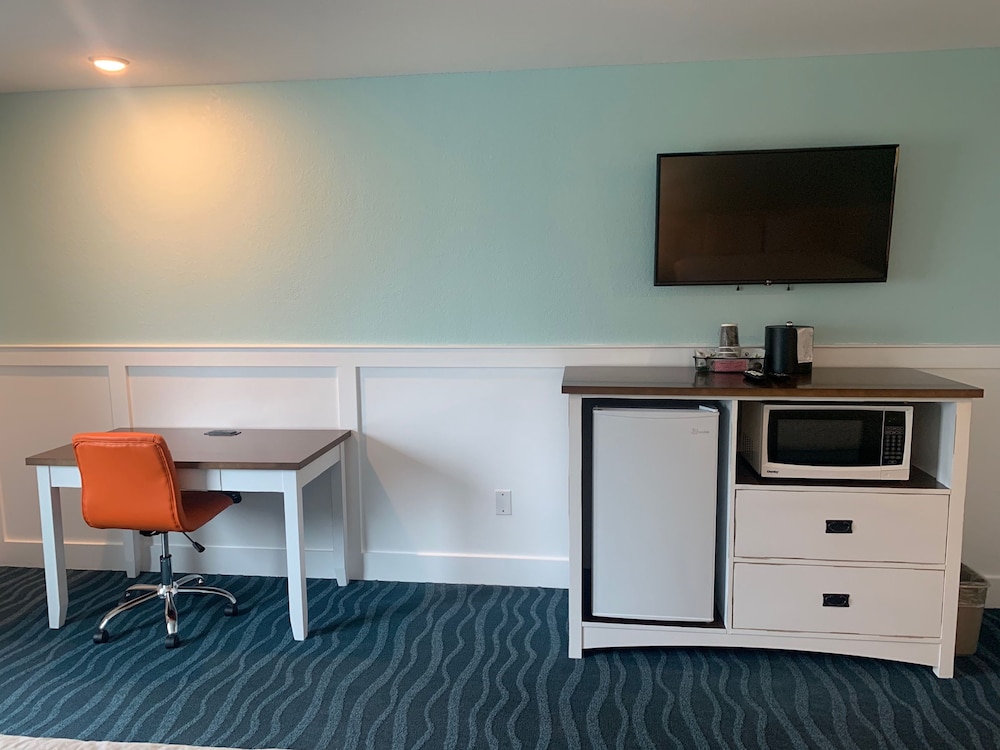 John Yancey Oceanfront Inn - photo 58