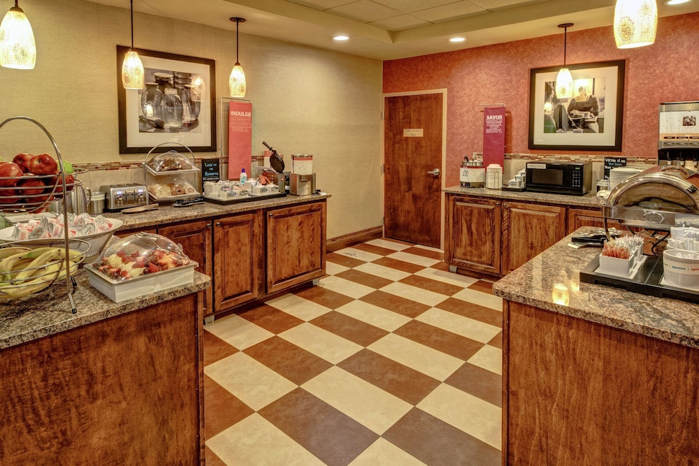 Hampton Inn Winchester - photo 31