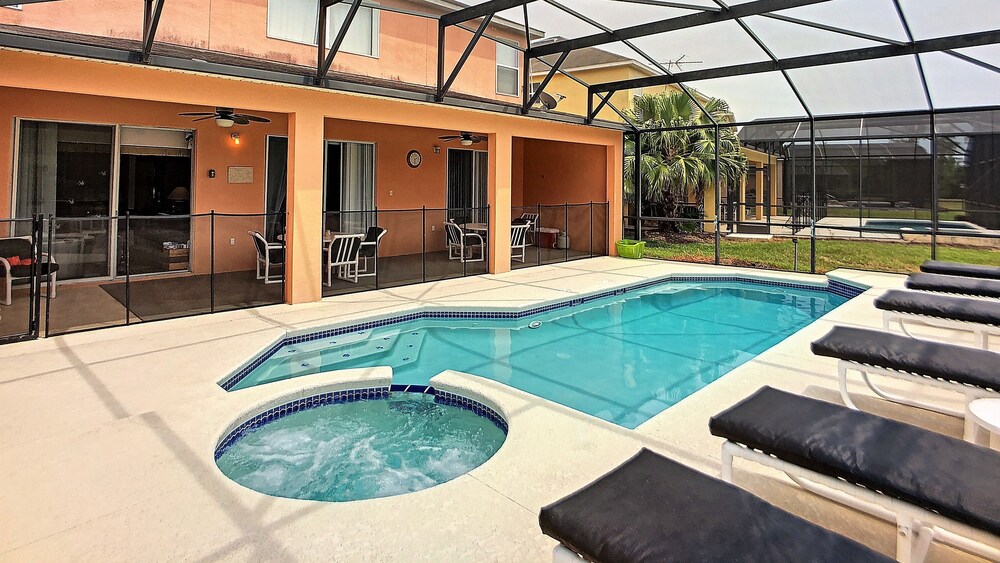 Emerald Island Resort Six bedroom - photo 27