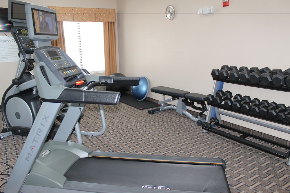 Holiday Inn Express Kansas City Liberty by IHG - photo 38