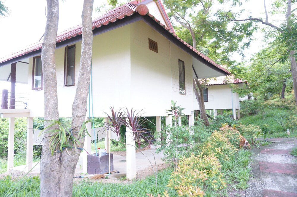 Lamai Resort Koh Phayam in Ranong, Thailand