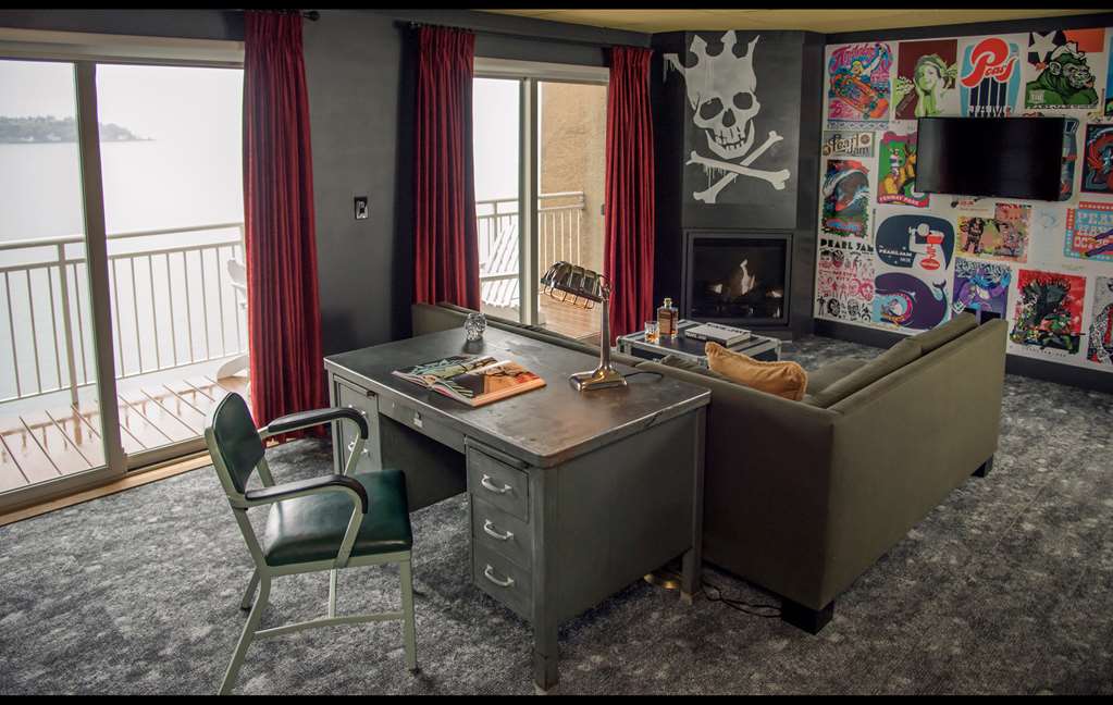 The Edgewater Hotel - photo 66