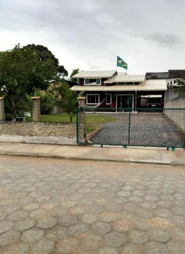 Morada Ipê Amarelo in Palhoca, Brasil