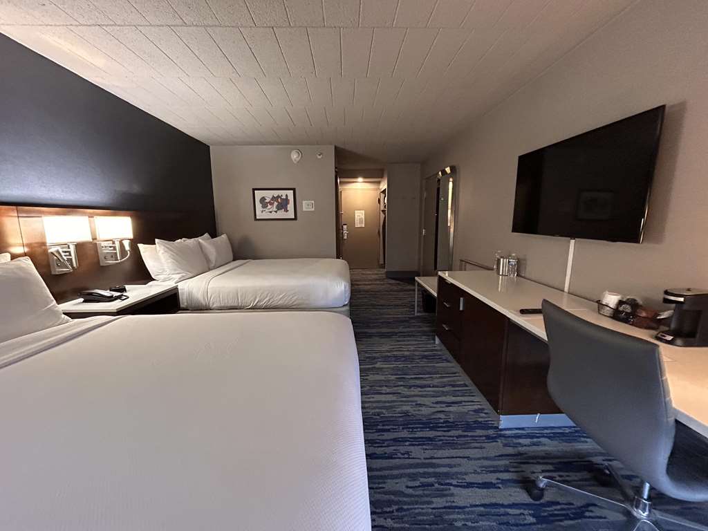 Skyline Hotel Detroit Airport SureStay Collection by BW - photo 36