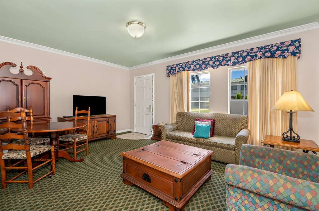 Americas Best Value Inn Historic Clewiston Inn - photo 38