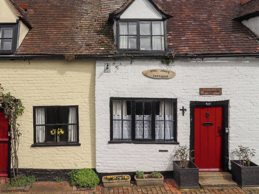 Avonmede in Tewkesbury, United Kingdom