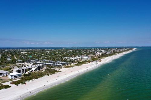 Compass Point #133 in Sanibel, United States