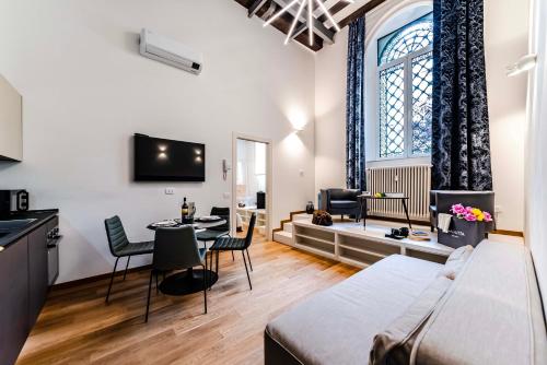 Dream Suites Milano Centro Porta Romana — 4-Star Luxury Hotel in Milan, Italy