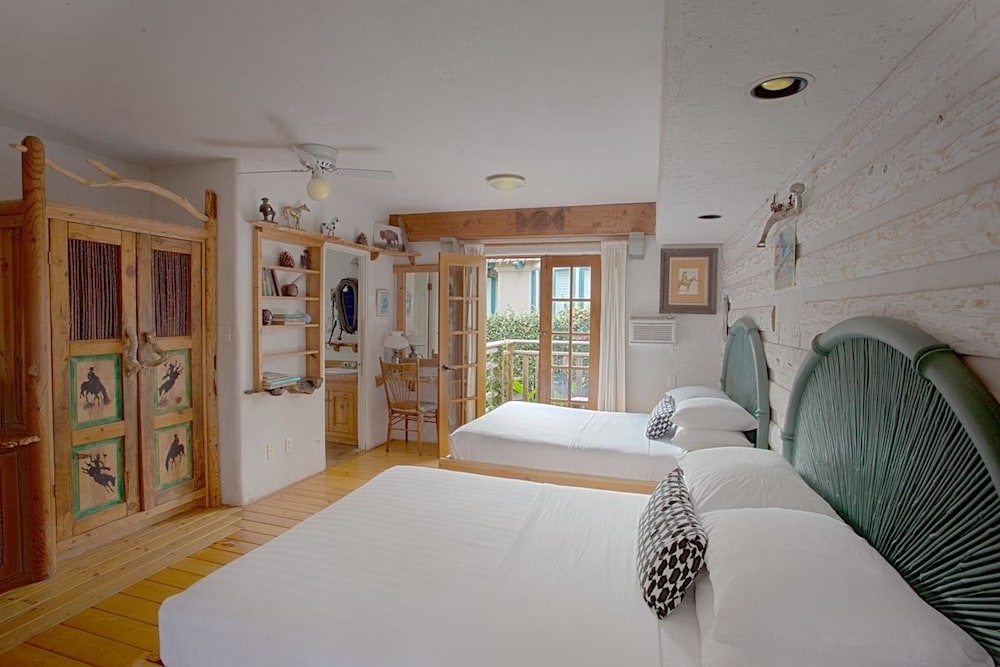 Les Artistes Inn - photo 10