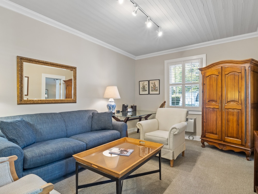 The Upham Hotel - photo 55