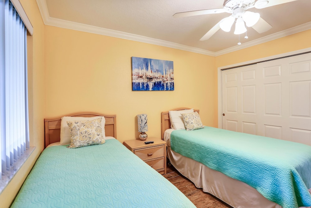Land's End 6 303 Beach Front Premier - photo 4
