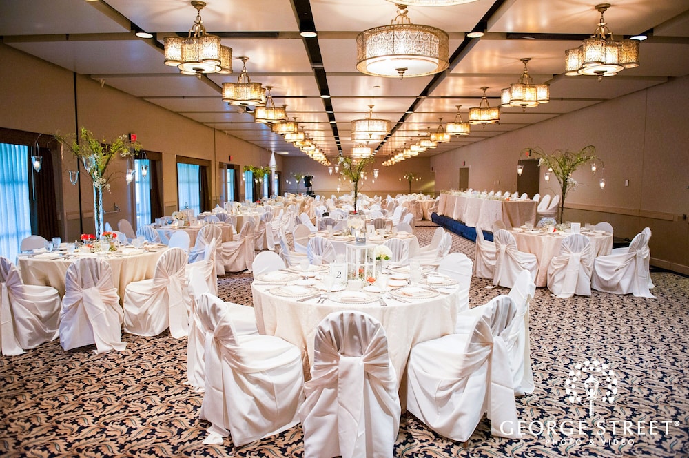 Crowne Plaza Minneapolis West by IHG - photo 81