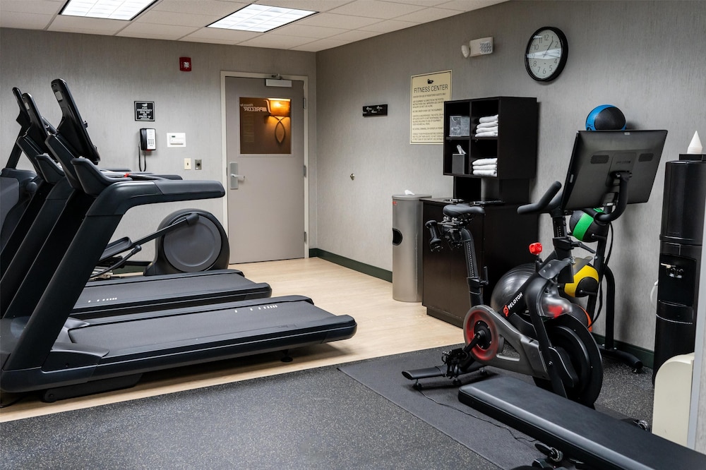 Hampton Inn & Suites Leesburg - photo 28