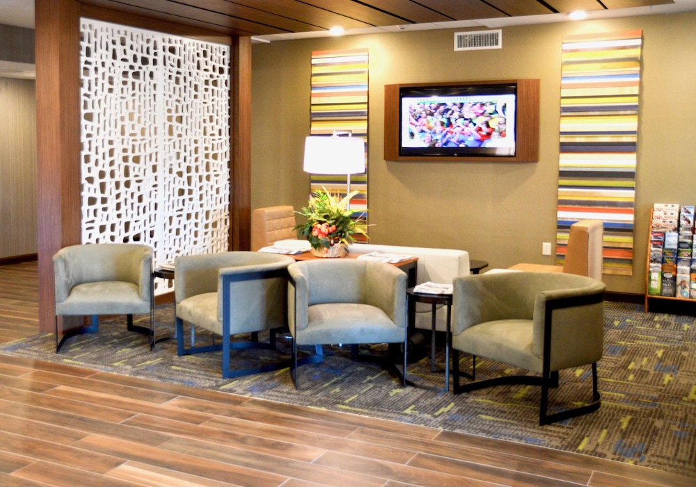 Holiday Inn Express Bordentown Trenton South by IHG - photo 2