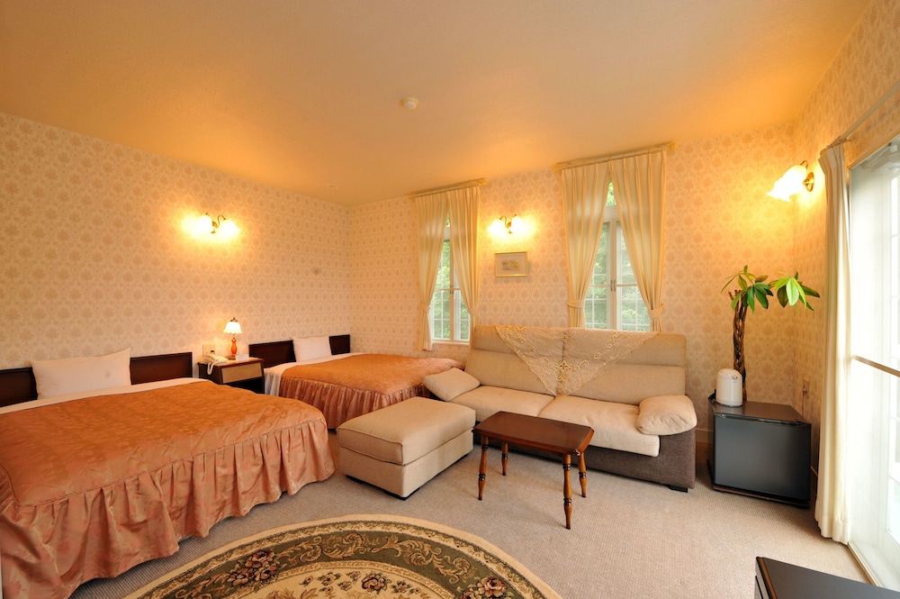 Putit Hotel Fromage in Ito, Japan