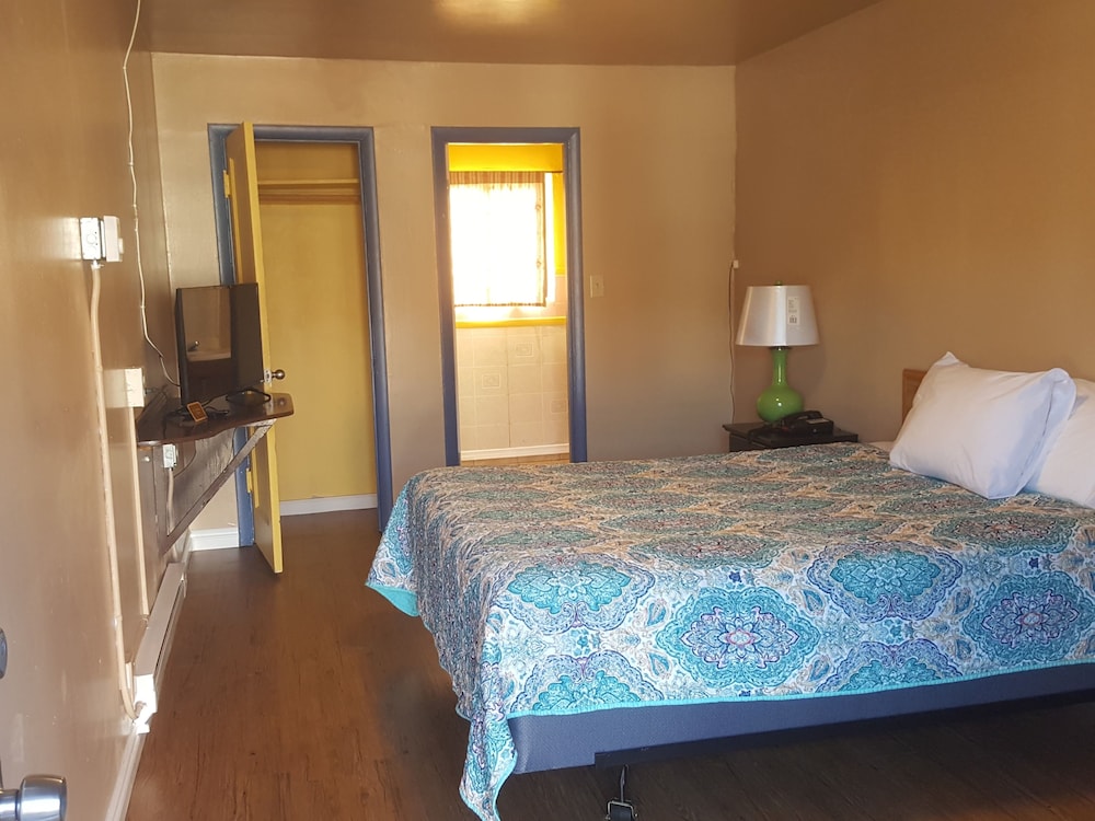 Seattle Inn Northgate - photo 35