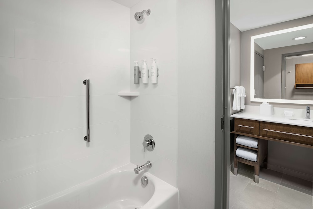 Homewood Suites by Hilton Greenville - photo 27