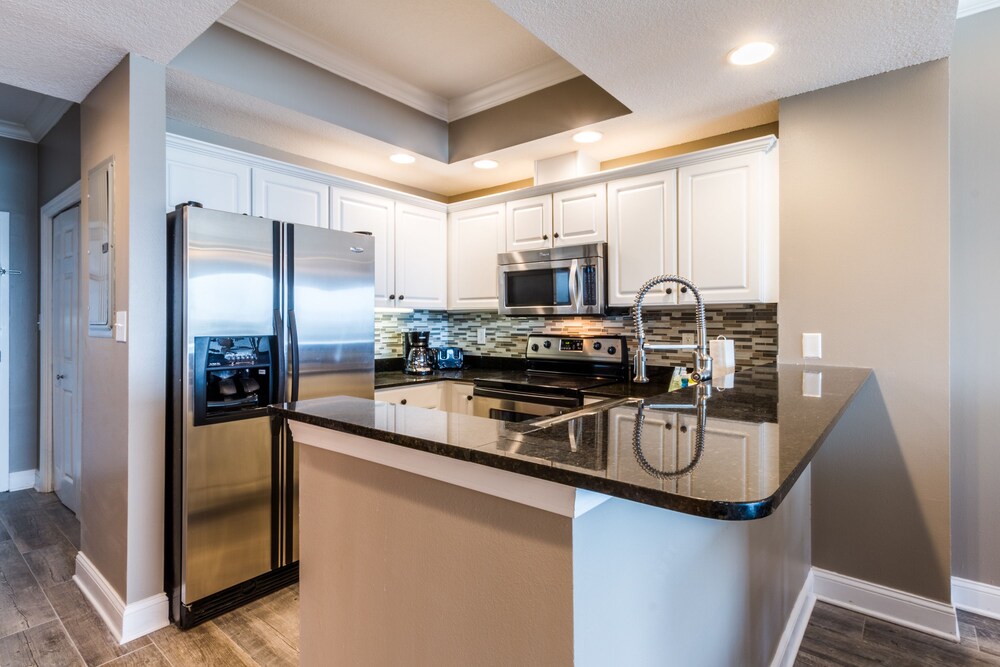 Crystal Shores by Luxury Gulf Rentals - photo 25