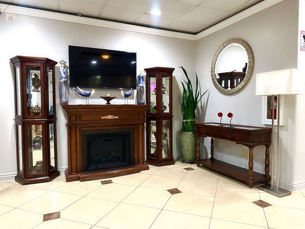 Days Inn by Wyndham Colorado Springs Air Force Academy - photo 5